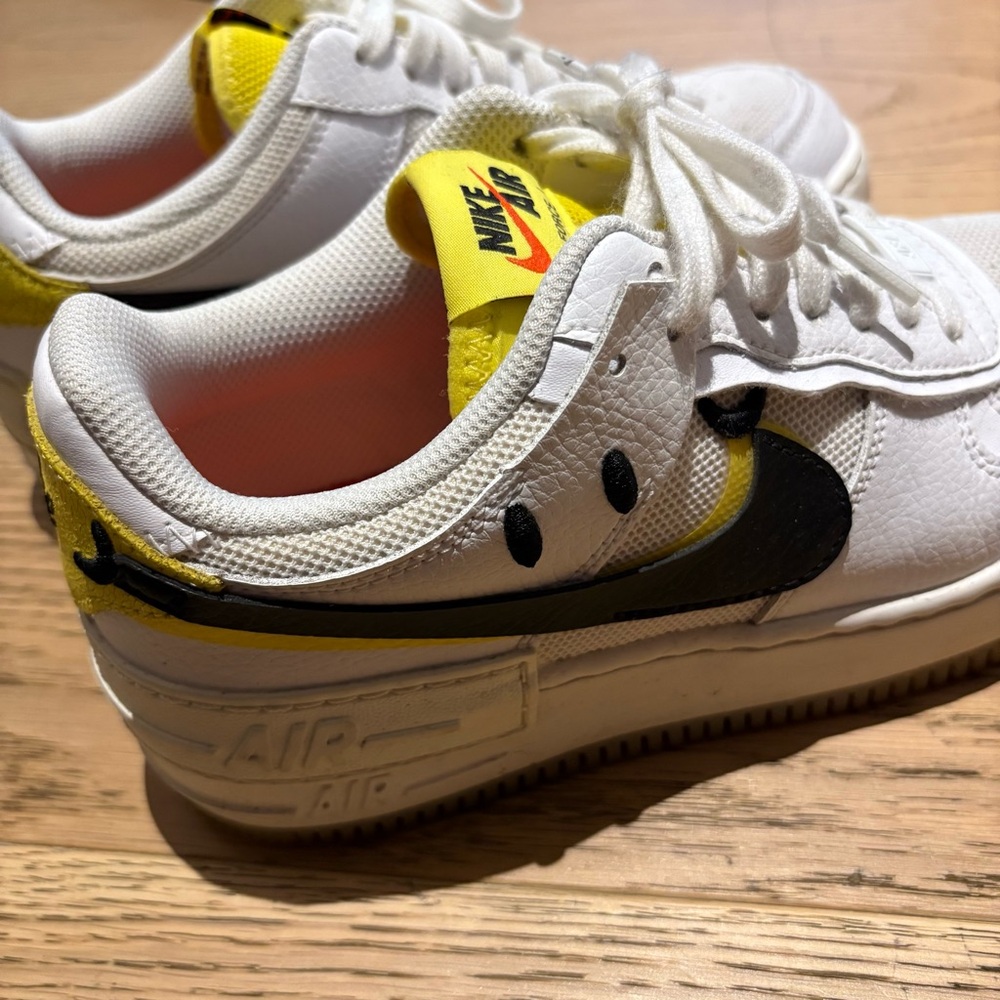 Nike Air Force 1 Shadow Smile Sneakers - 7.5 - Picture 5 of 16